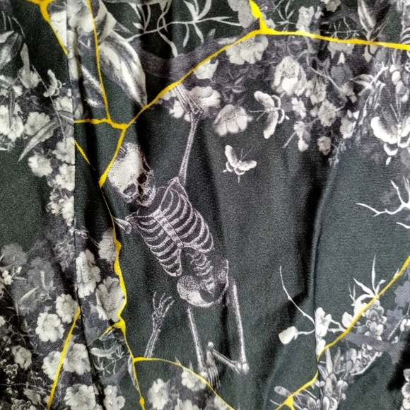 ALL SAINTS Luisa Buruberu Printed Floral Skeleton Midi Skirt Sz 0 - Picture 6 of 11